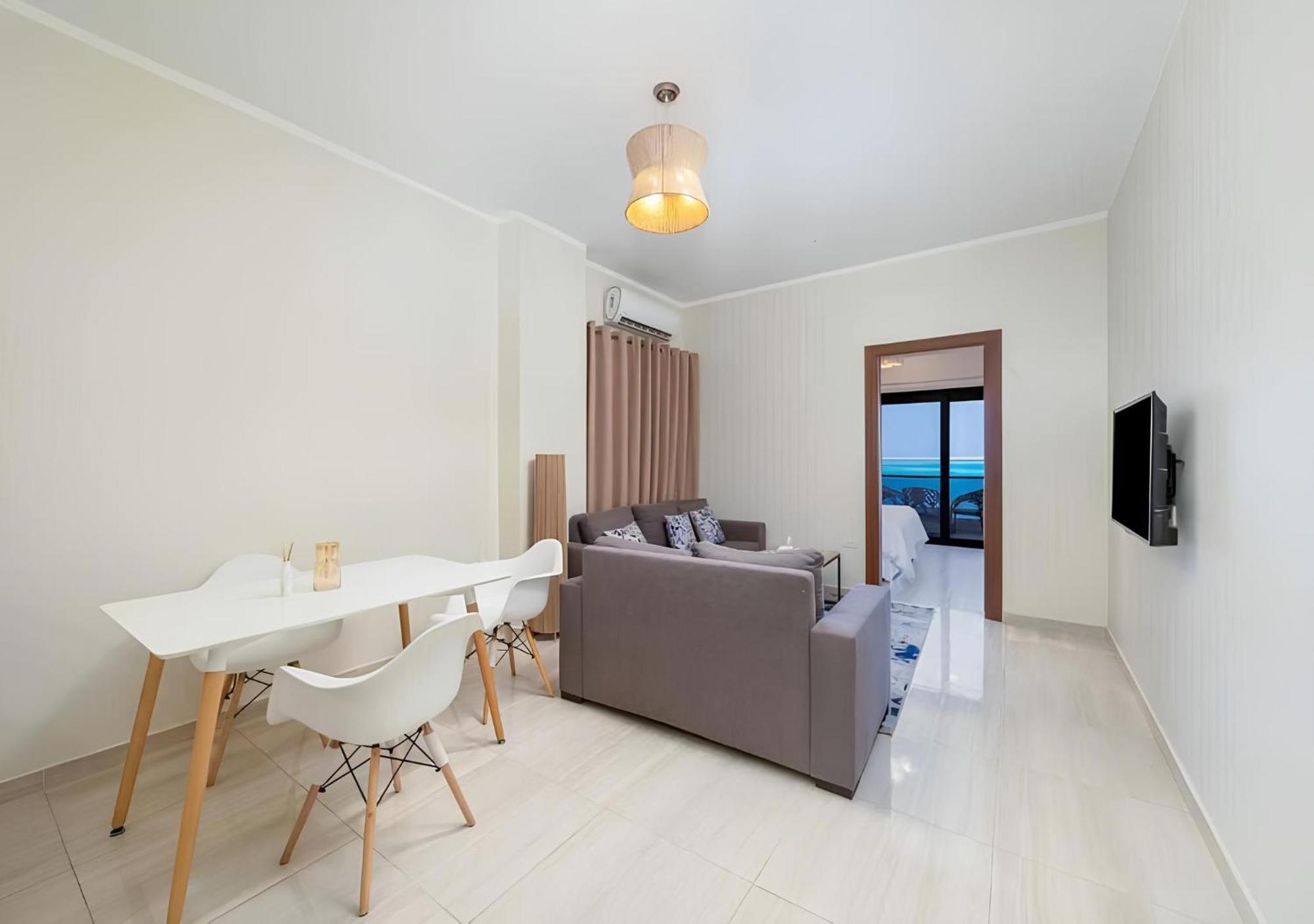 Blue View Suites Хургада Экстерьер фото